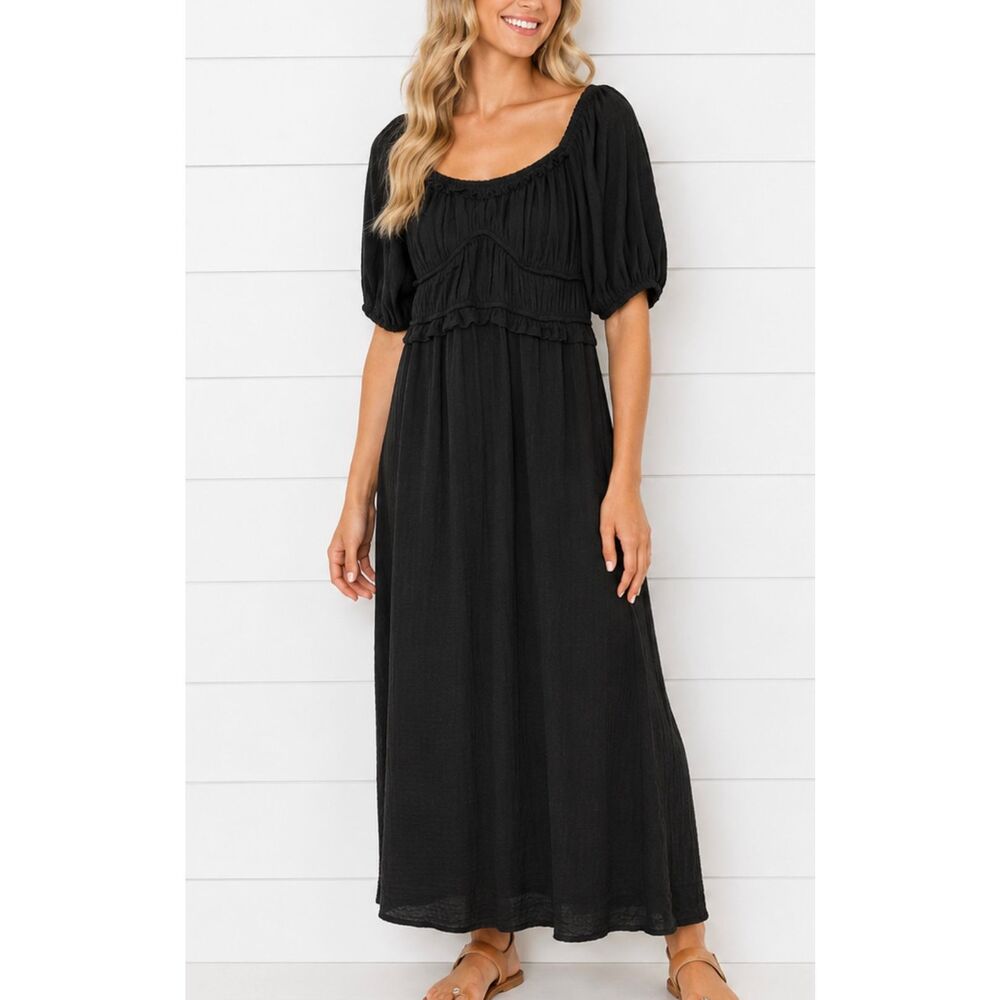 DRA Los Angelos black smocked bust puff sleeve dress M